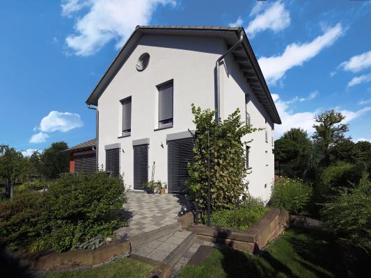 sicherheits-rolladen-in-anthrazit-eisenglimmer